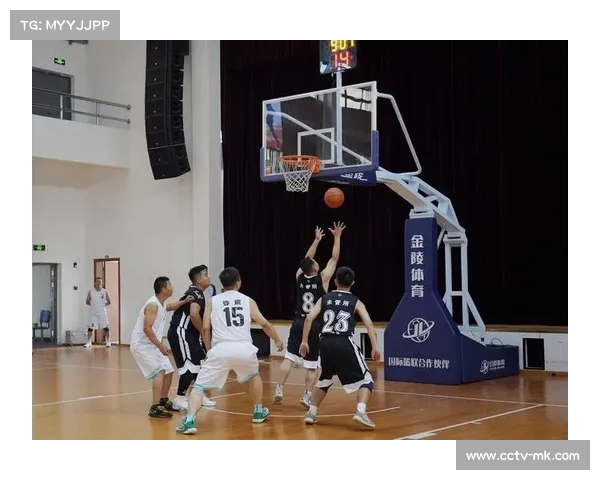 首体院杯篮球赛体训研究生队夺冠，决赛单节24分锁定胜局