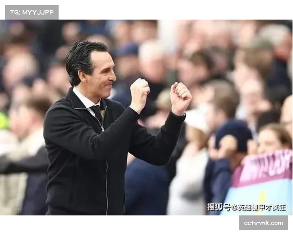 绝杀被吹，阿斯顿维拉主帅埃梅里在场边向第四官员激烈抗议